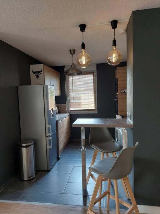Appartement 65 M² Avec Piscine. 투르 외부 사진